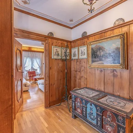 Apartament Casa Via Dei Prati, Ampia E Confortevole In Centro *