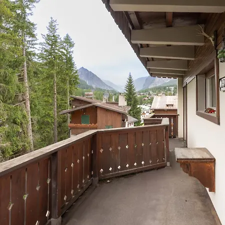 Casa Via Dei Prati, Ampia E Confortevole In Centro * Cortina dʼAmpezzo