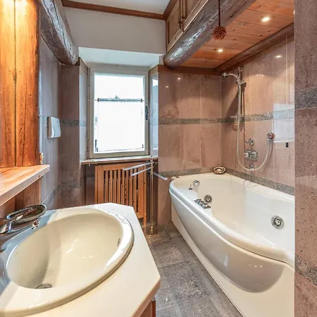 Apartament Casa Via Dei Prati, Ampia E Confortevole In Centro *