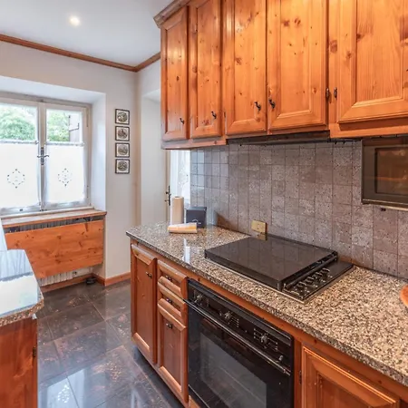 Apartament Casa Via Dei Prati, Ampia E Confortevole In Centro *
